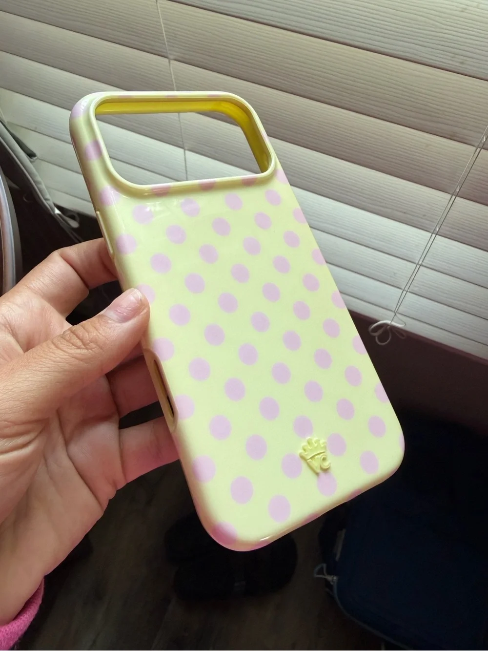 Velvet Caviar - buttercream polka dot case